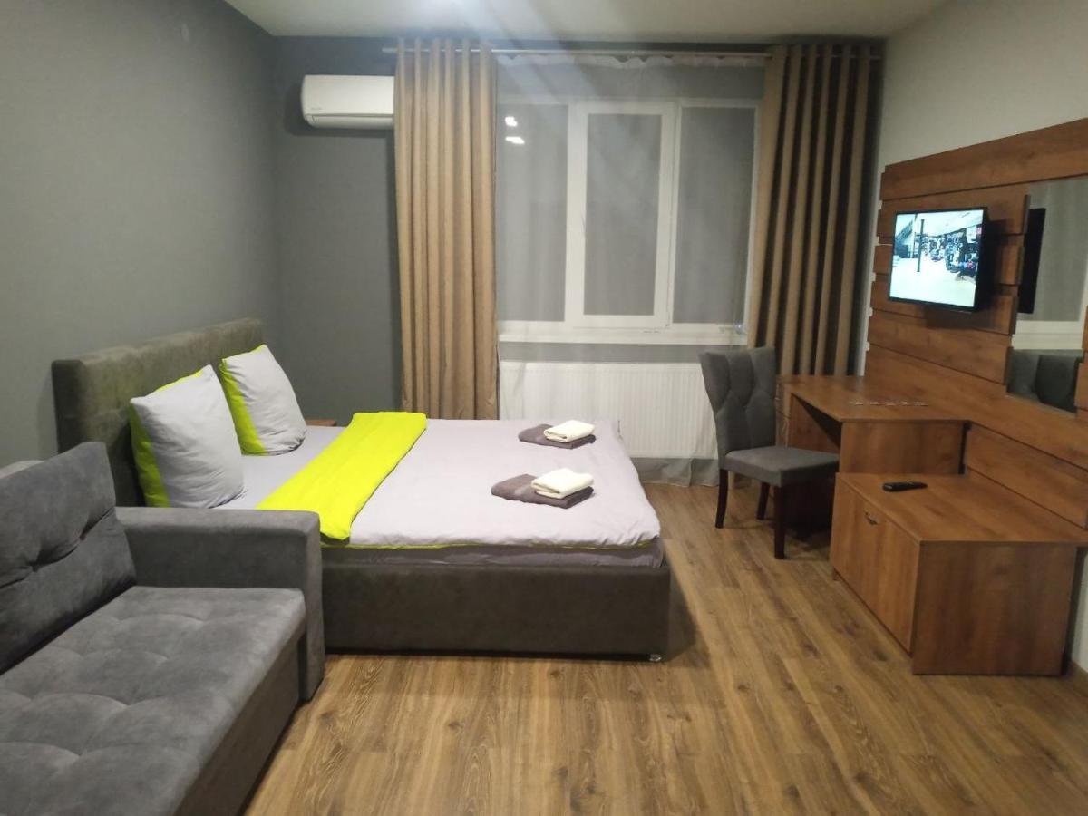 Apartment Yes 41 Uzhhorod Exterior foto