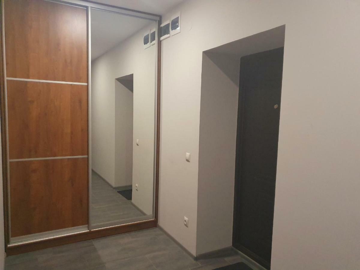 Apartment Yes 41 Uzhhorod Exterior foto
